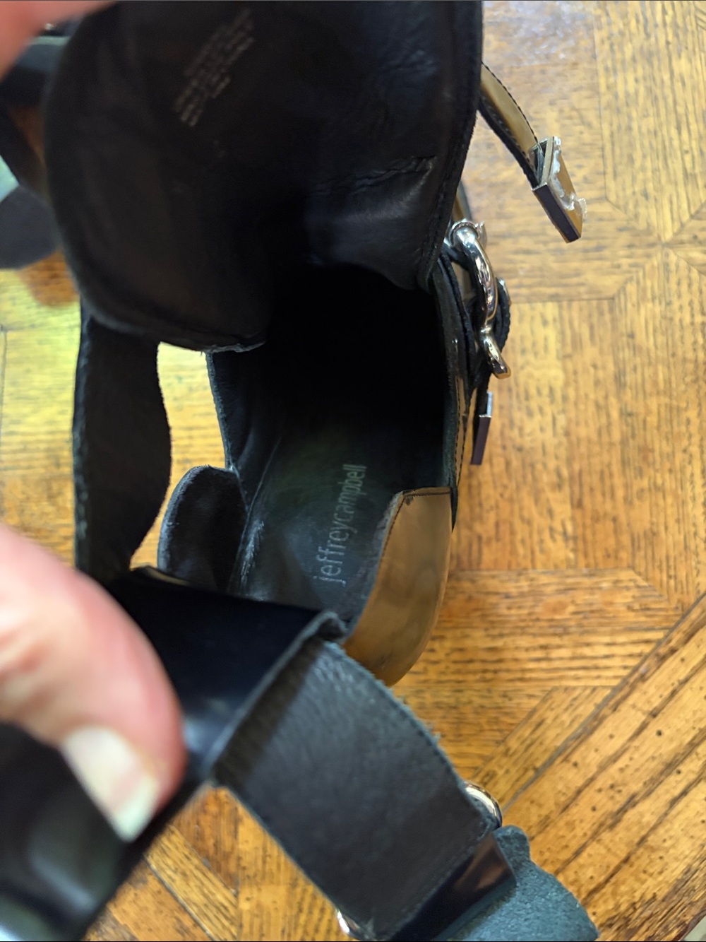 Black Patent Platform Buckle Boots Jeffrey Campbell
- Women - Picture 8 of 8